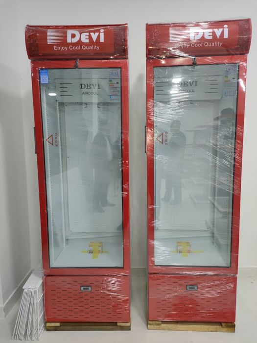 Акция !!! Продаются витриные холодильники .