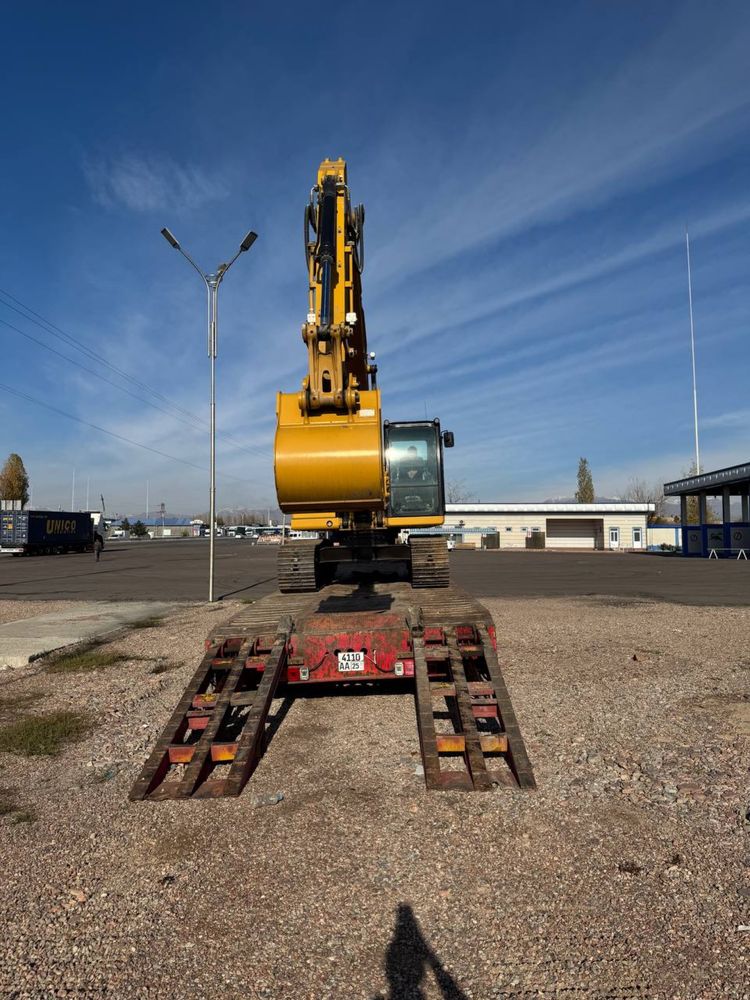 Экскаватор CAT 320 GC -1м3