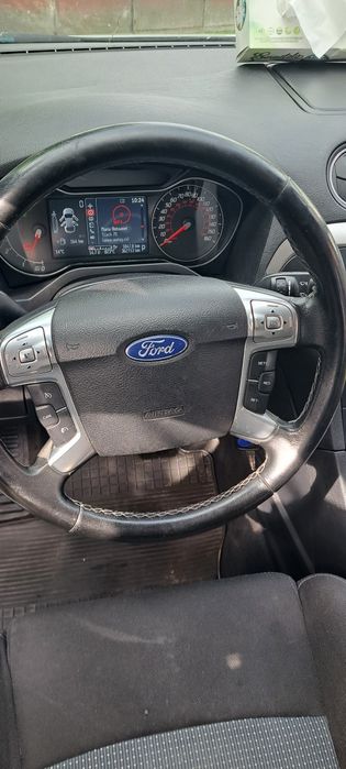 Vând Ford S max,an 2012,motor 2000,140  cp
