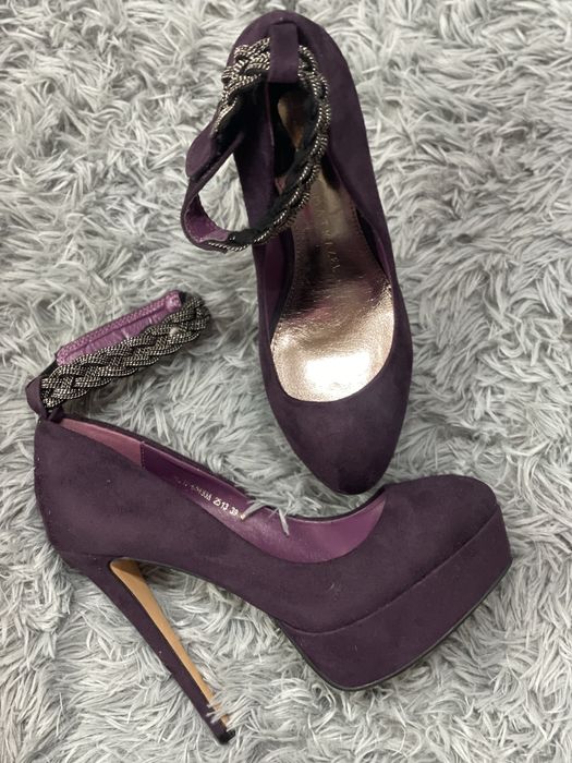 Туфли на высоком каблуке , 39 р