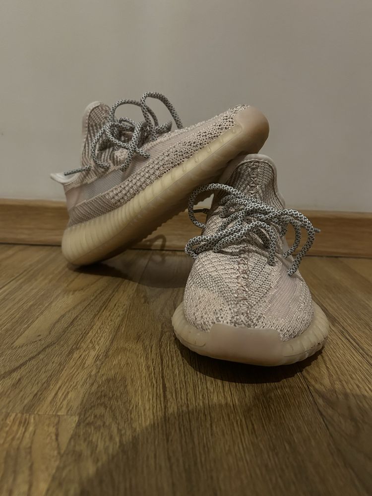 Yeezy Boost 350 V2 Synth (Reflective)
