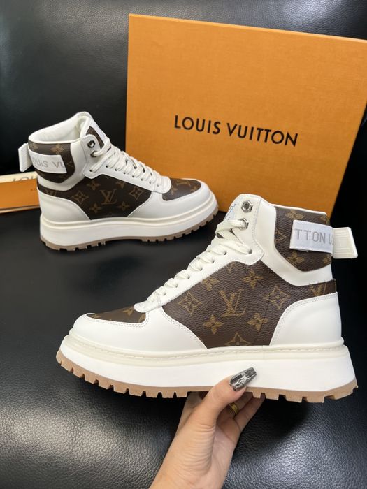 Ghete Louis Vuitton , pe comanda , calitate premium , noi , 43