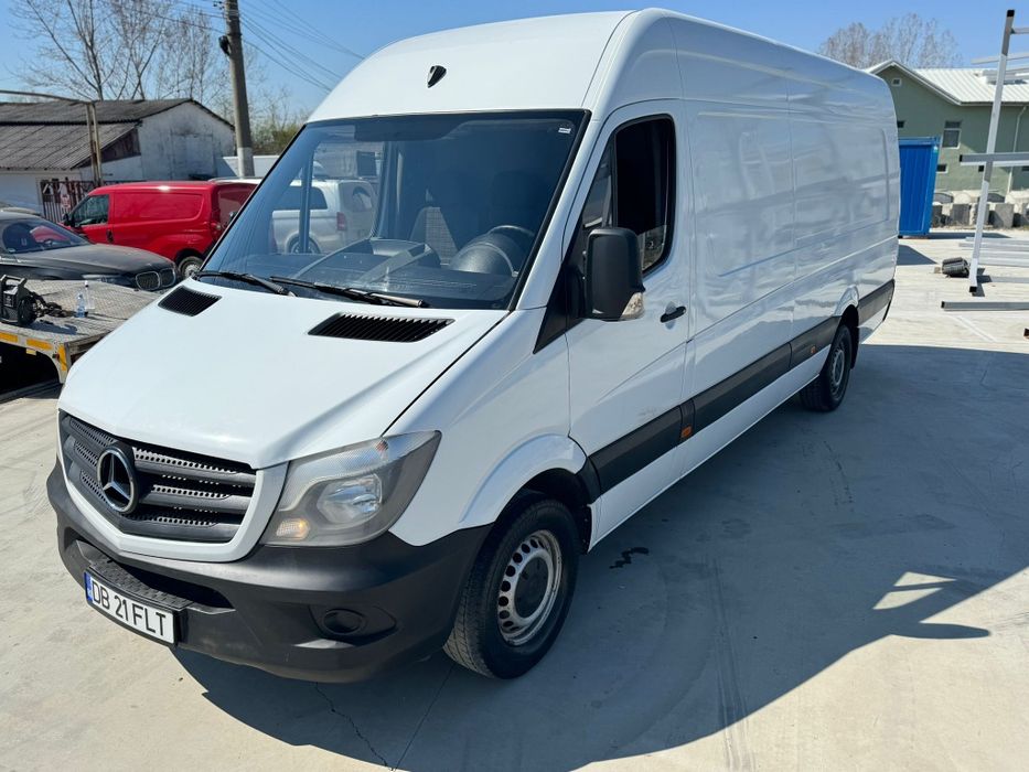 Inchiriez Duba Diverse modele 24/7i Preturi Minime 3.5 t Rent a Van