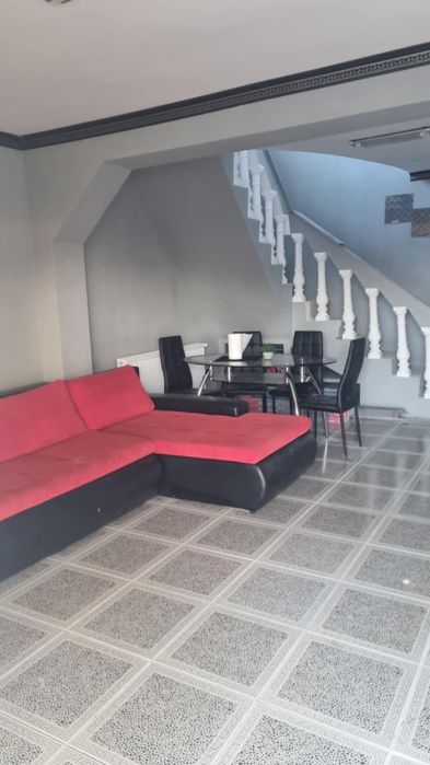 Casa de vânzare se vinde urgent