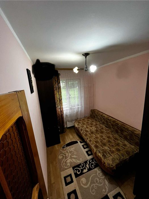 Închiriez Apartament 3 camere