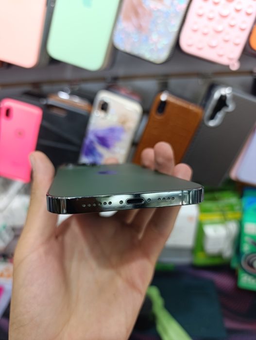 iPhone 13 Pro Max 128Gb ideal