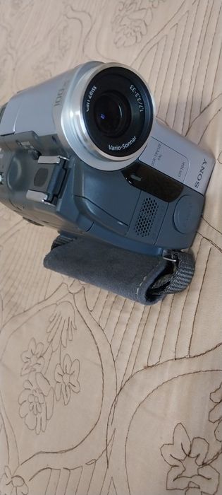 Camera video Sony Handycam DCR-TRV14E, MiniDV