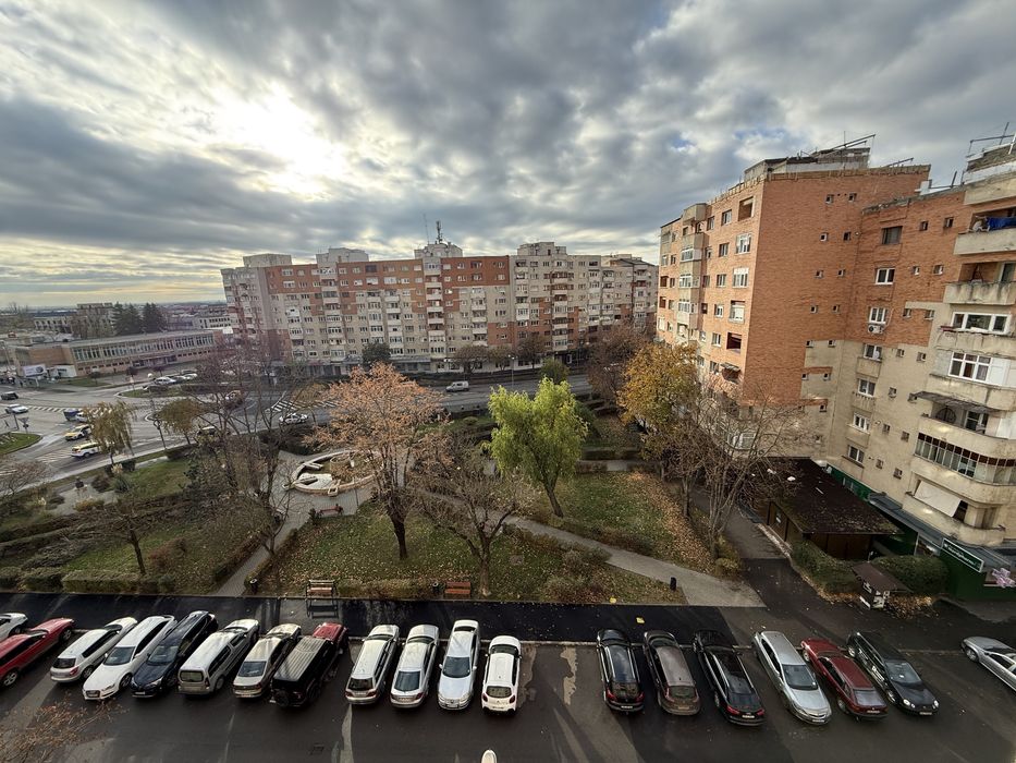 Ofer spre vanzare Apartament 2 Camere Etaj 6 din 7 decomandat Micro 17