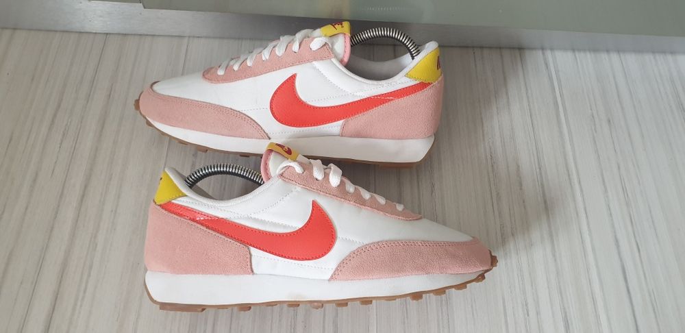 Nike Daybreak UK 5 US 7.5 / 38.5/24.5 см НОВО! ОРИГИНАЛ! Дамски Кецове
