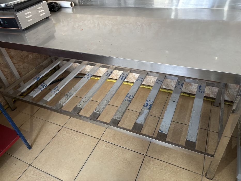 Продается нержавейка стол