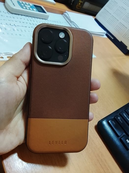 Iphone 16 pro, с гарантией