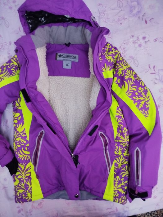 Продается куртка женская