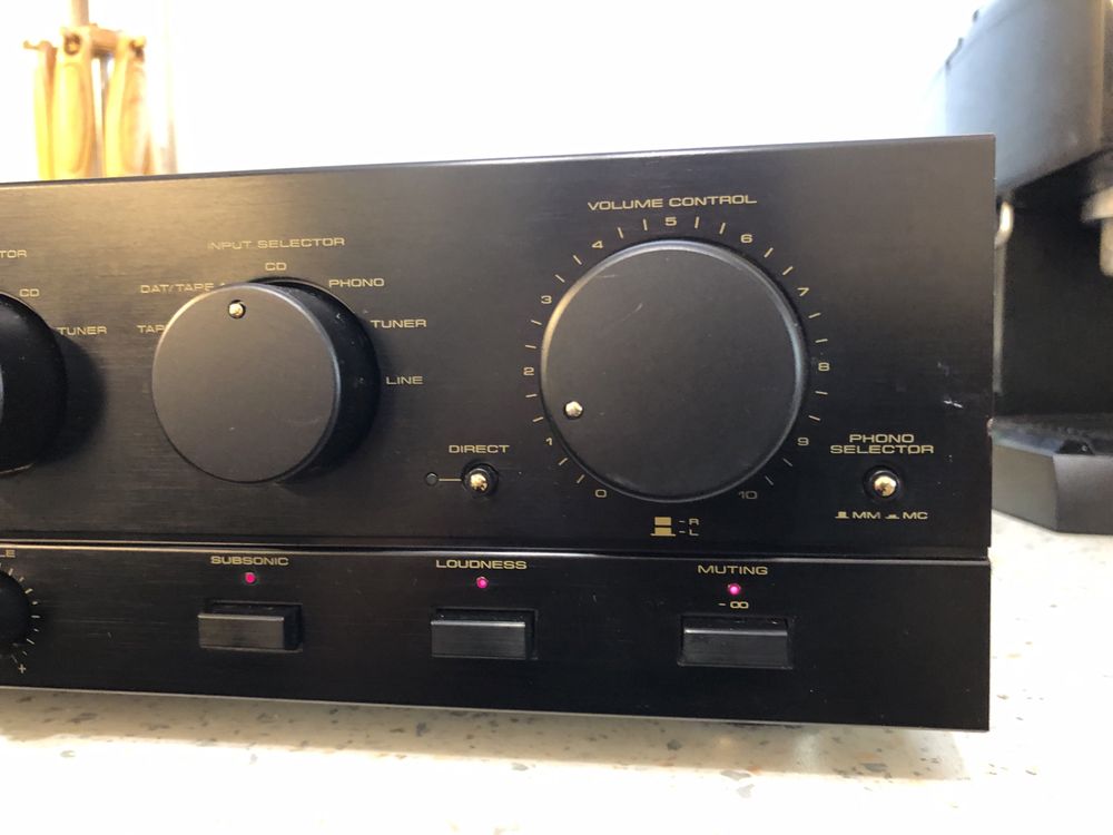 Pioneer A-550r стерео