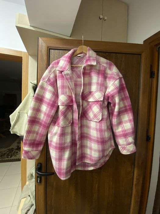 Продавам  якета