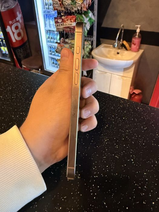Срочно продам iPhone 16 Pro Max 256gb