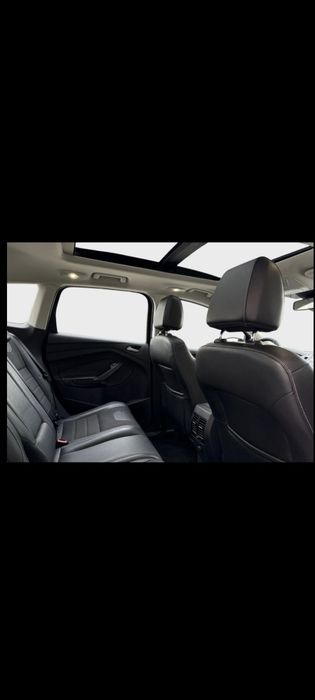 Schimb plafon ALB pe plafon NEGRU de Kuga ST-line 2017-2019 cu trapa