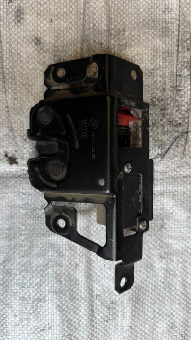 Mecanism Broasca Deschidere Hayon + Usita Rezervor BMW E46/E90 FL/NFL