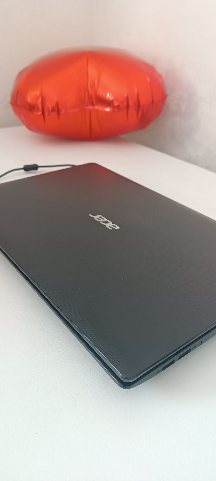 Продам ноутбук Асер (Acer)