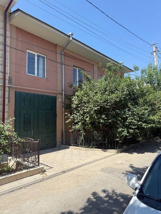 Чилонзор Козирабод 4 сотих 285000$
4 сотих
2 этаж
8 хона
Ёзги ошхона
2