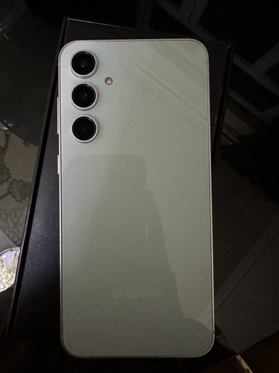 Samsung s23 fe  128 гб