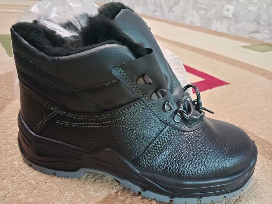 Зимняя спецобувь