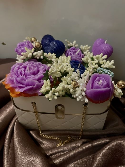 Букет от соеви свещи