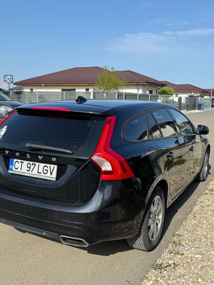 Vand Volvo v60 2014
