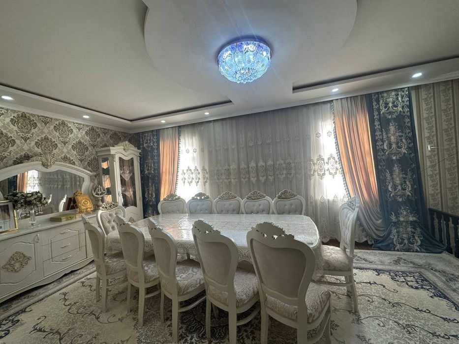 Продаётся дом 3 соток уй сотилад