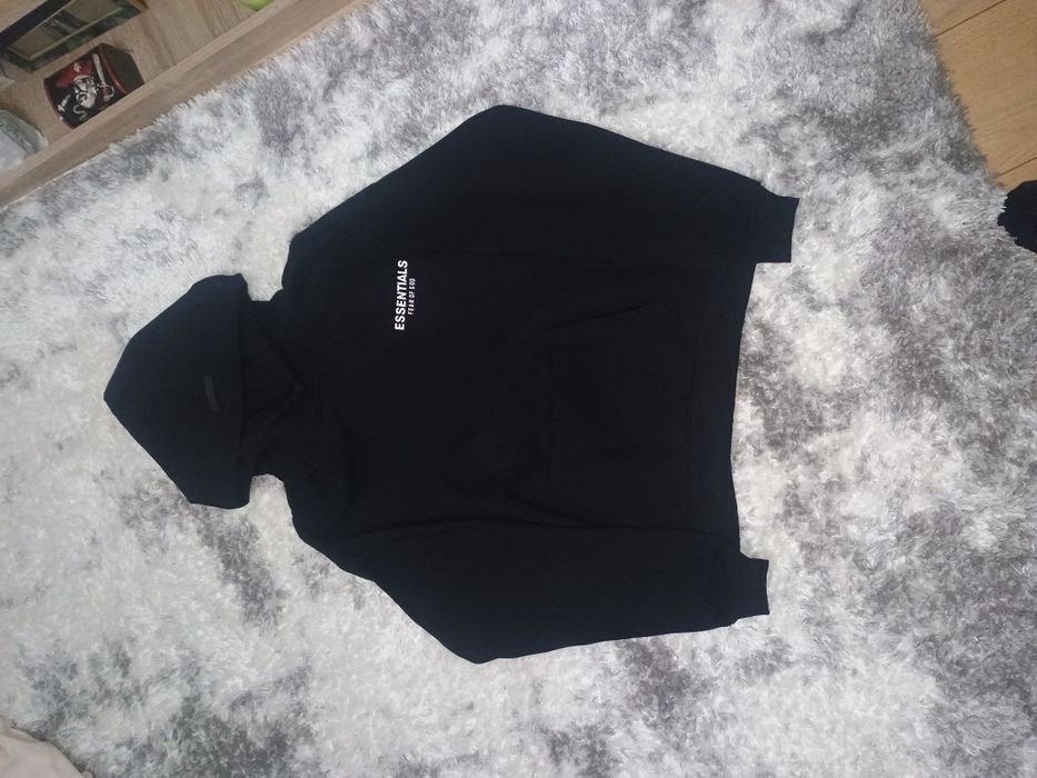 Hanorac Essentials Fear of God,colecția nouă!