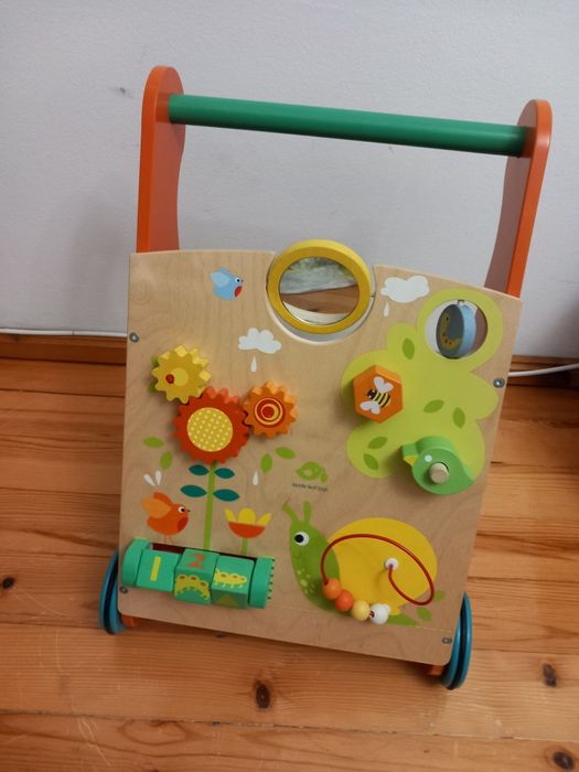 Дървен уокър Tender Leaf Toys
