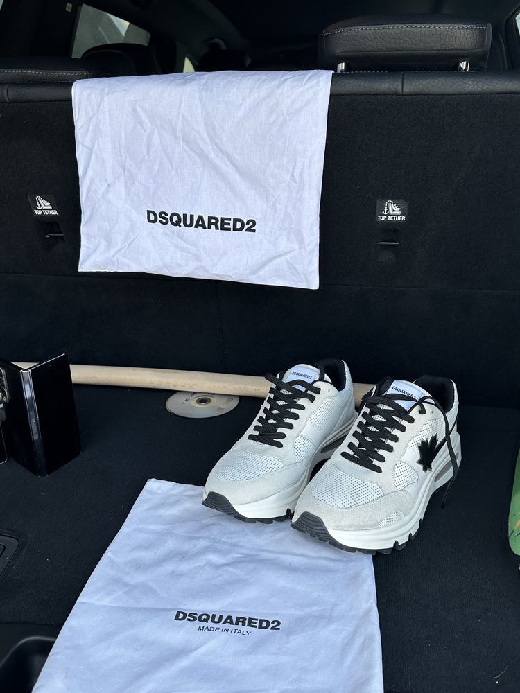 DSQUARED2 обувки