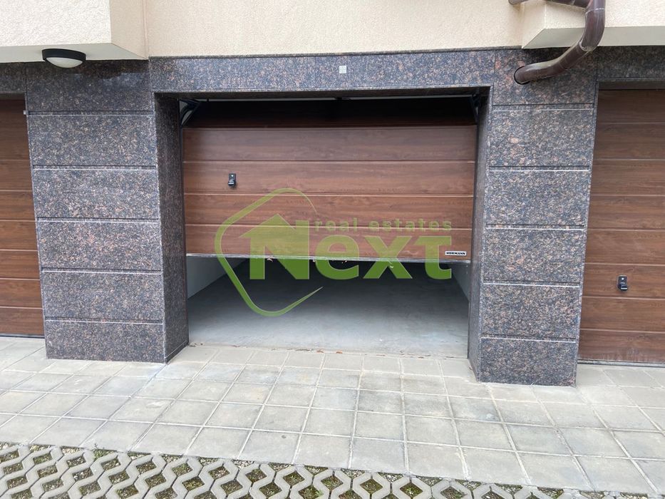 Дава се под наем Гараж / Паркомясто в София, Студентски град - 26 кв.м за 125 € - Снимка #1