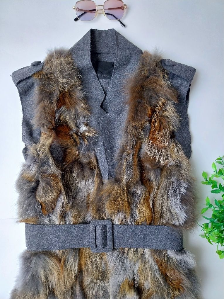 PINKO елек от естествен косъм и 100% вълна