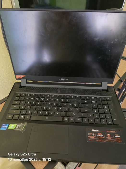 Лаптоп Aorus 17G