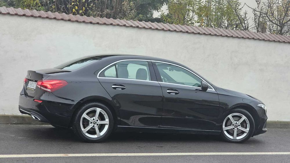Mercedes A200d 2.0d 150cp Automat MULTIBEAM Distronic Line BLIS TOP