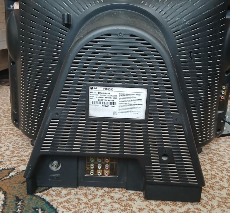 Lg televizor sotiladi