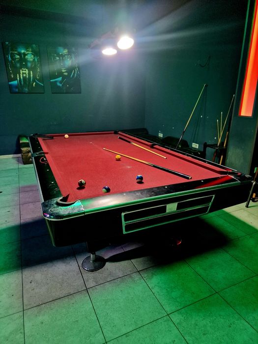 Vând mobilier pentru bar!!