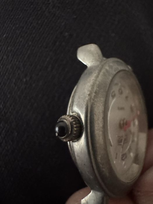 Кварцов часовник GioVani