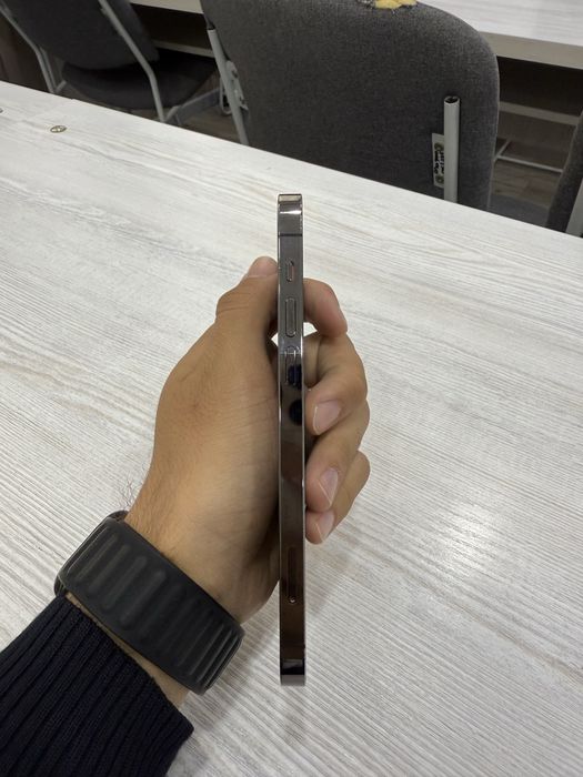 iPhone 12 pro 128