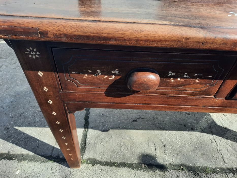 Birou lemn cu intarsii