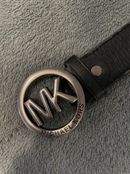 Колан и палто ,маркови