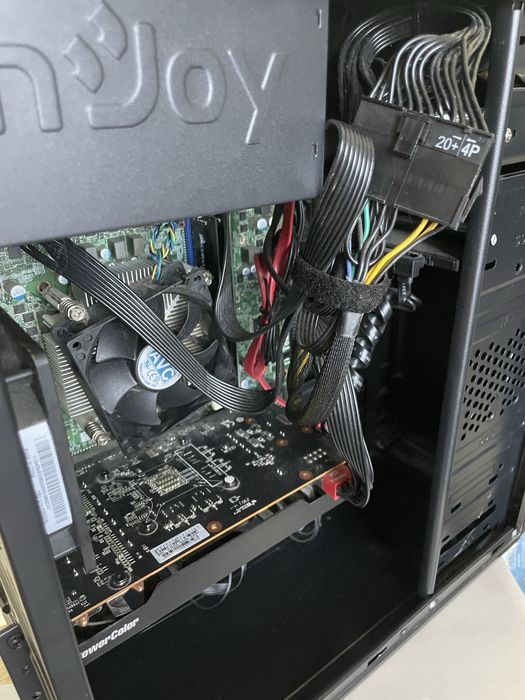pc gaming i7 6700 rx 6600