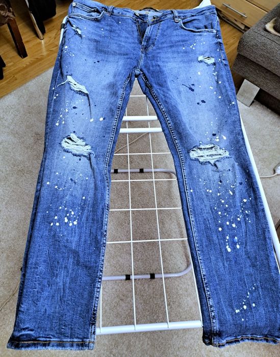 Jeans bărbați bershka