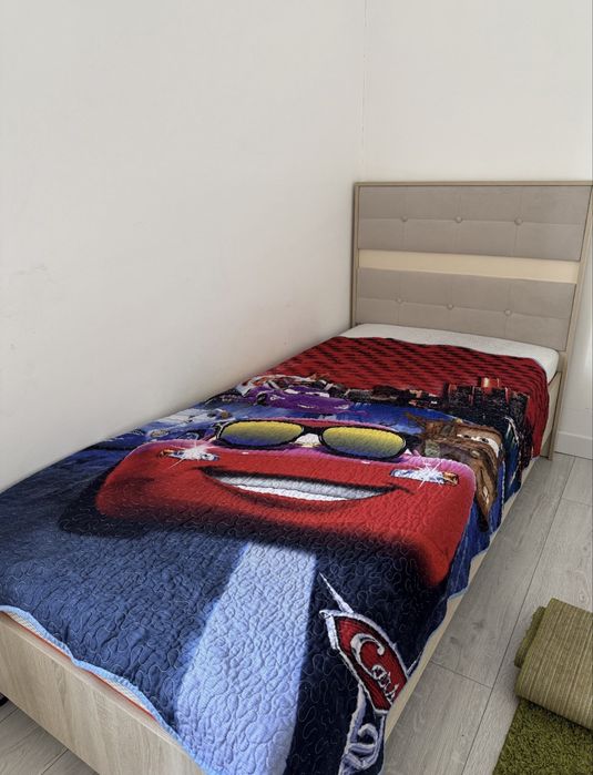 Продам кровати односпальные