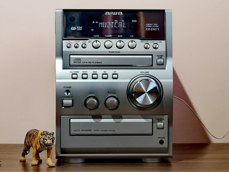 Aiwa XR-EM71. Sistem audio bijuterie. Impecabil. Preț fix !