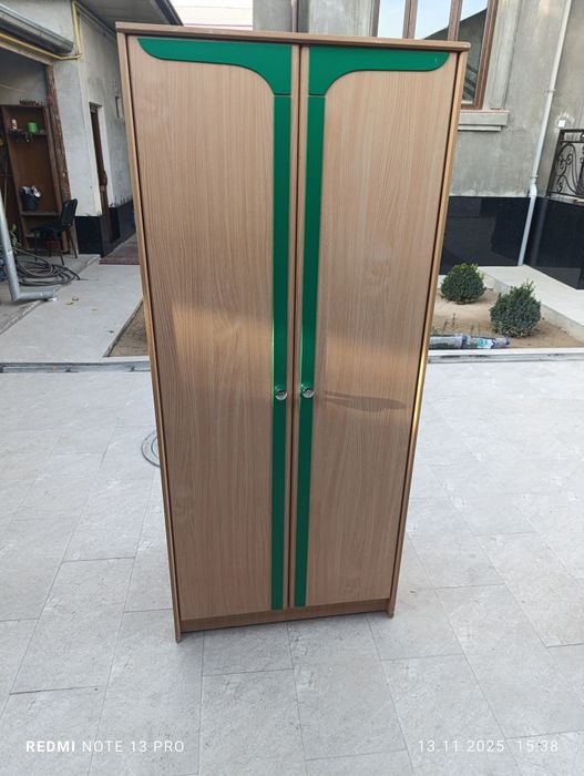 Продам офисный шкаф