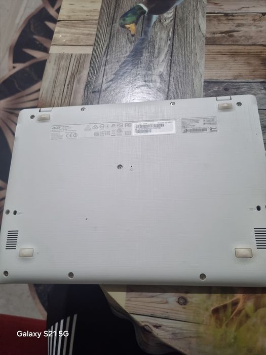 Лаптоп Acer Aspire One 11