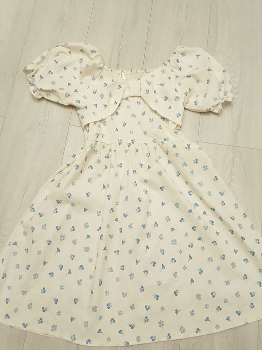 Белое платье размер S