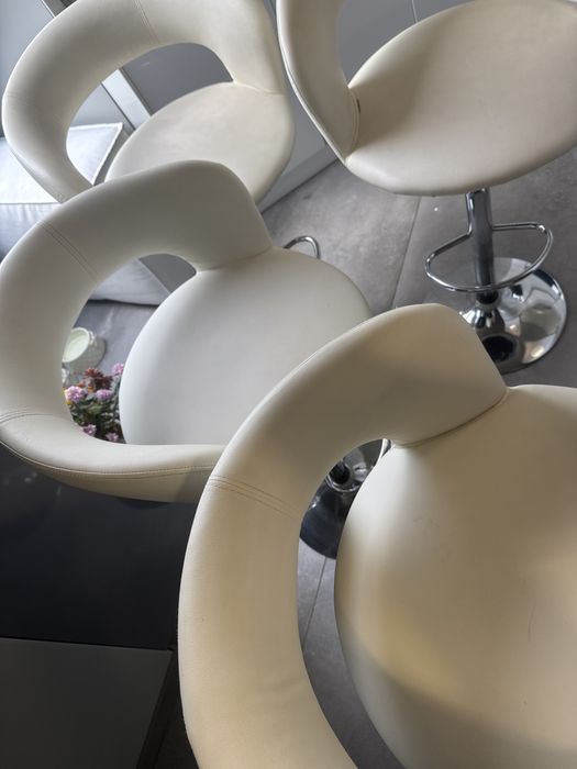 Кожени Бар столове