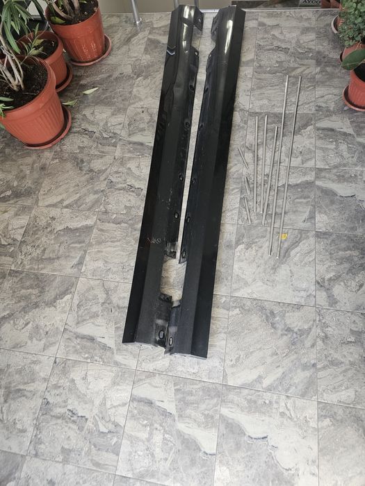 Останали части от мерцедес w204